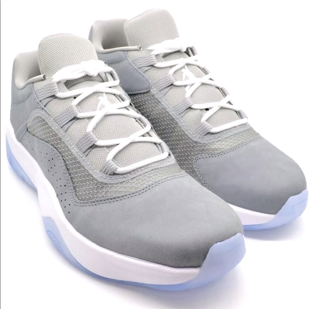 Nike Air Jordan 11 CMFT Low Basketball Sneakers